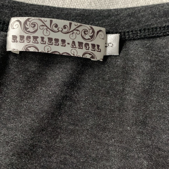 💥 Reckless Angel tank top with lace at bottom - Picture 3 of 10